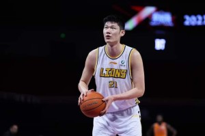 B体育官方网站-广厦vs广东前瞻：广厦魔鬼主场未尝败绩，力争复仇广东